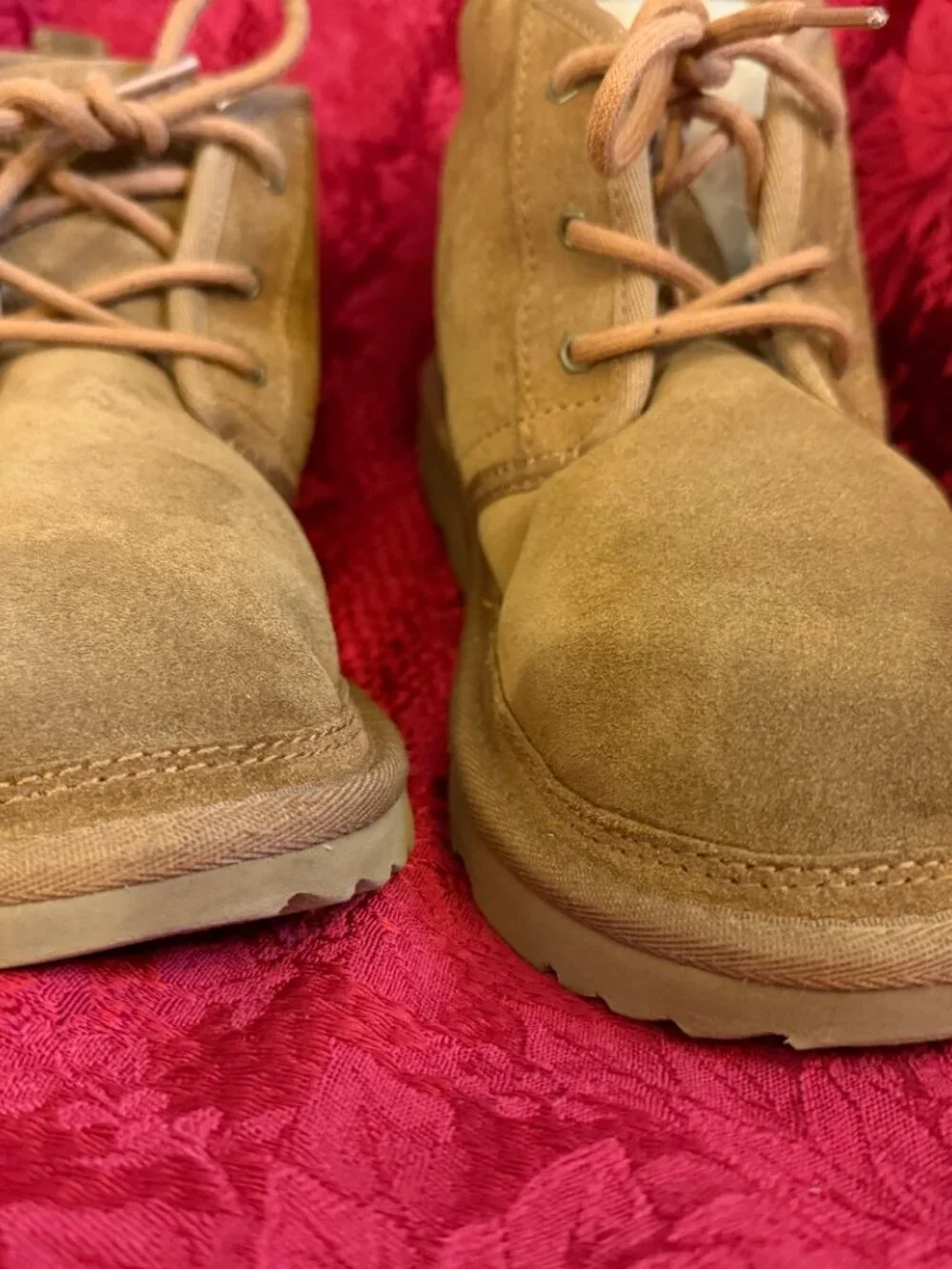 UGG Kid's Nuemel II Tan Suede Boot Sz 6